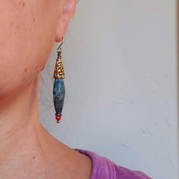 Large natural AZURITE earrings Long Gold Brass Faceted gemstone - Picture 6 of 7